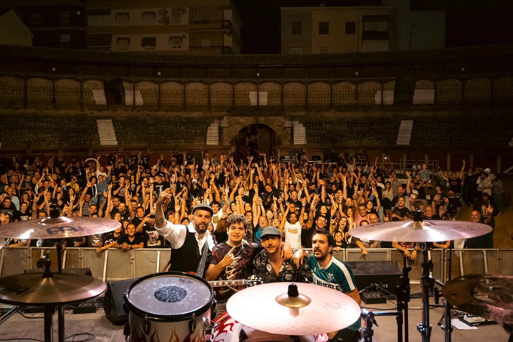 La banda andaluza El Barbas presenta su nuevo sencillo “El Muro”